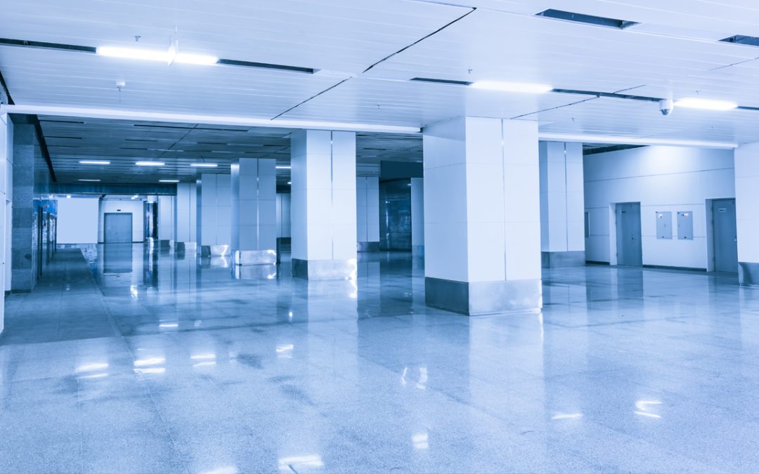 Instalación de pisos para industrias en Colombia: soluciones confiables y duraderas