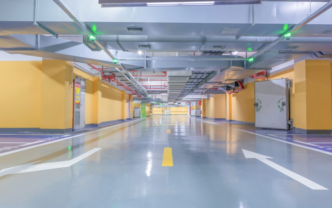 Pulido de pisos de concreto: La solución ideal para espacios industriales y comerciales